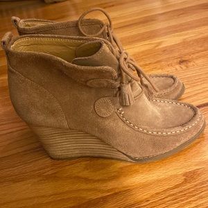 Lucky Brand wedged booties